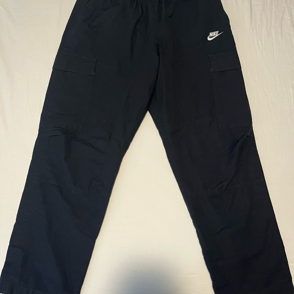 Nike Men's Dark Cargo Pants